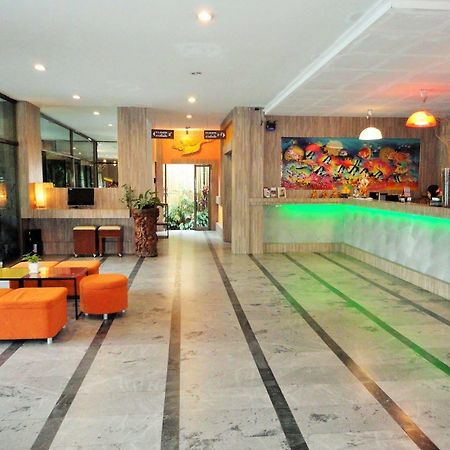 La Moon At Phuket - Sha Extra Plus Exterior foto